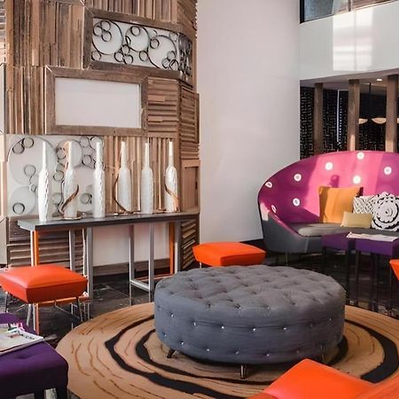 Hive Hotel Quezon City Bagian luar foto
