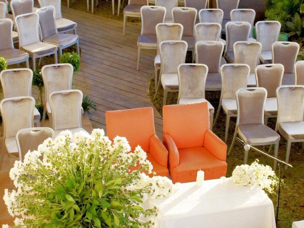 Hive Hotel Quezon City Bagian luar foto